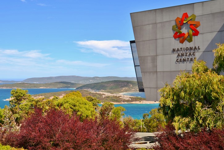 Indian Pacific with Perth, Margaret River & South Luxury Touring