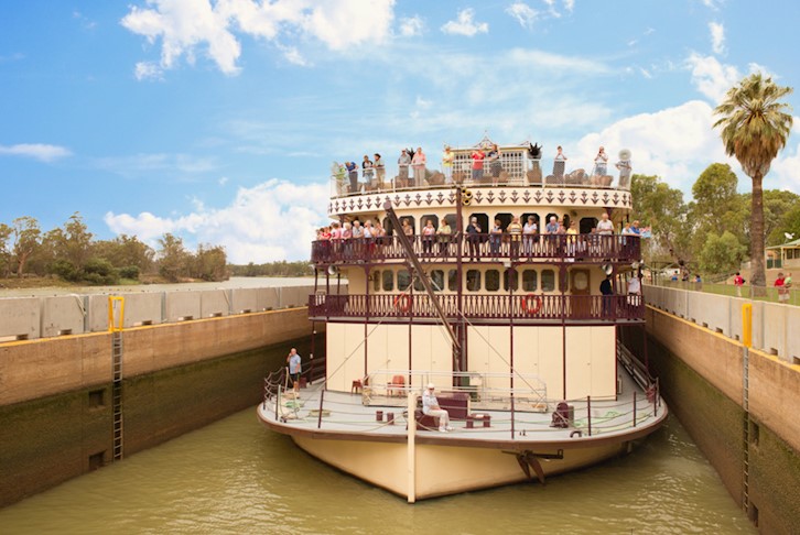 Adelaide All-Inclusive with 4 Day Murray River Cruise