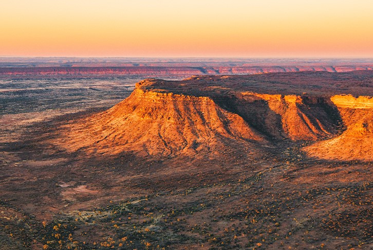 Alice Springs, Uluru Ayers Rock, Kata Tjuta Olgas & Kings Canyon Touring