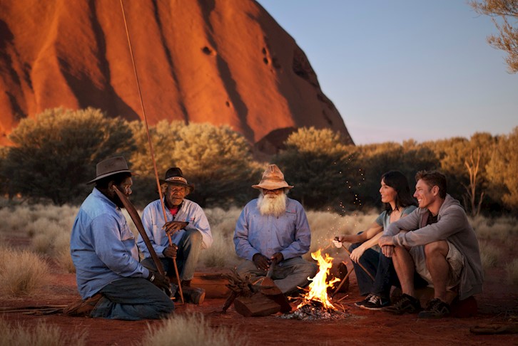 Uluru Ayers Rock Essentials