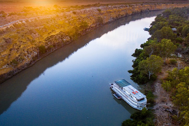 Proud Mary 6 Day Murray River Indulgence Cruise with Adelaide Stay