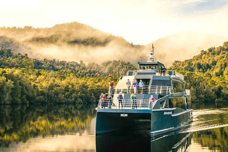 Tasmania's Western Wilderness Luxury Coach Touring