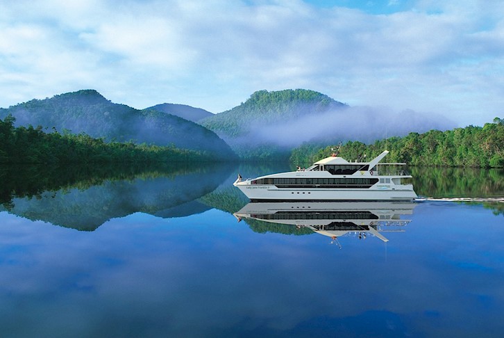 Tasmania's Western Wilderness & East Coast Icons Luxury Coach Touring