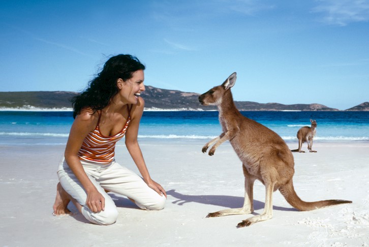 Perth, Albany, Esperance & Wave Rock Small Group Touring
