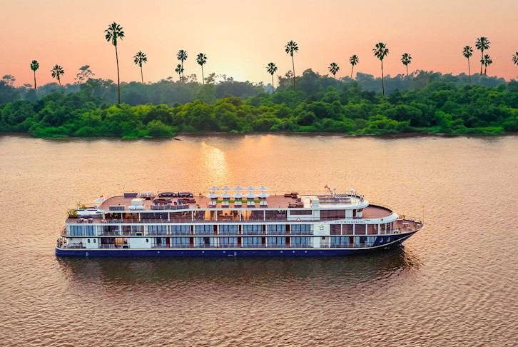 Mekong River Luxury Cruise with Saigon & Angkor