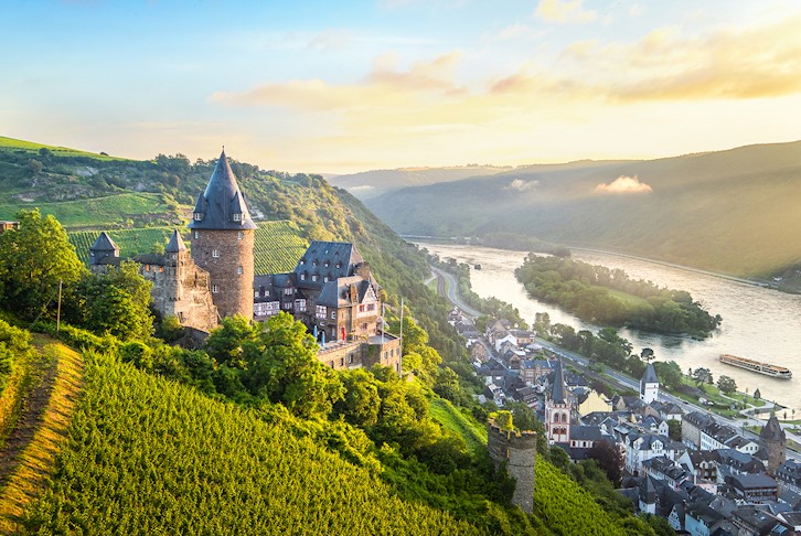 Classic Rhine River Cruise with Switzerland to Rome Europe Tour