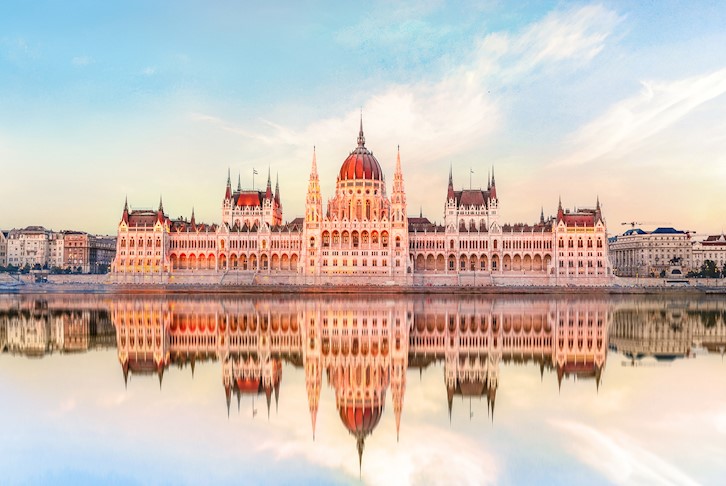 Grand Europe River Cruise Amsterdam to Budapest with Stays