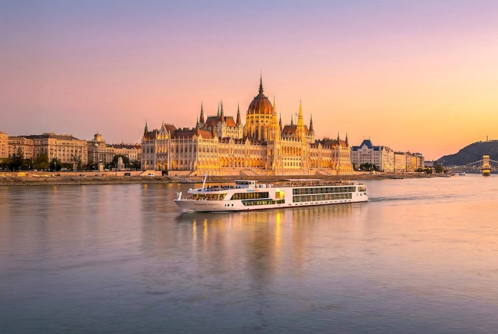 Iconic Danube River Cruise with Budapest & Munich Stays