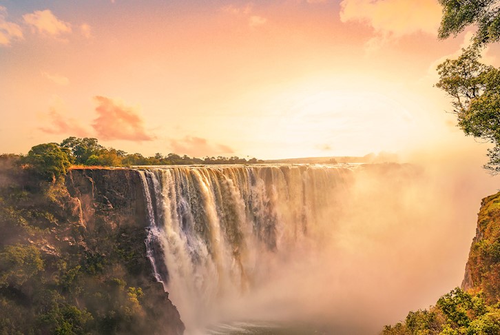 Grand South Africa Safari Tour with Victoria Falls